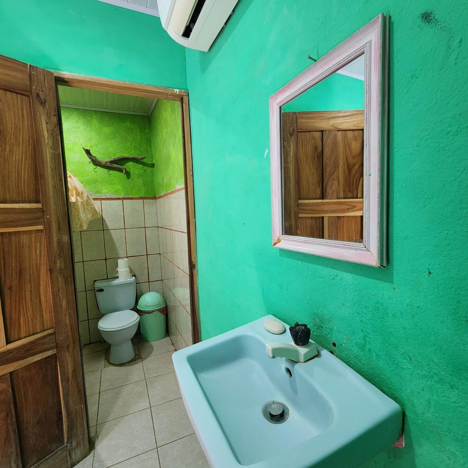 La Cascada Hostel & Restaurant Rivas Luaran gambar